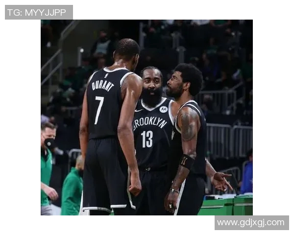 2020年NBA精彩对决篮网与勇士的较量回顾与分析 2020年NBA精彩对决篮网与勇士的较量回顾与分析