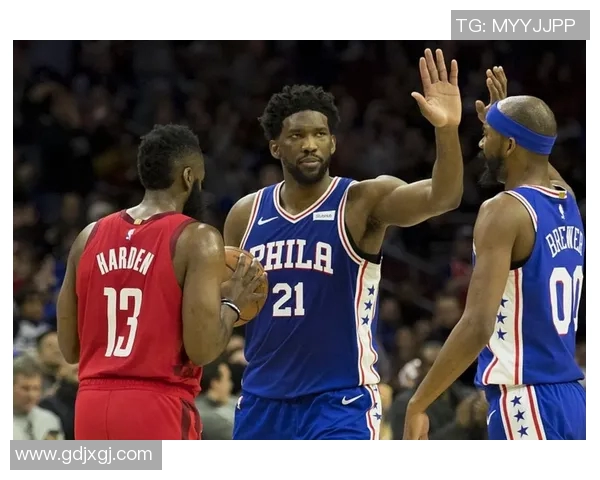 德布勒与库克斯的精彩对决揭示了足球战术的博弈与激情碰撞