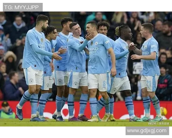 曼城因违反金融公平竞争规则遭欧足联重罚三千万并禁赛一年