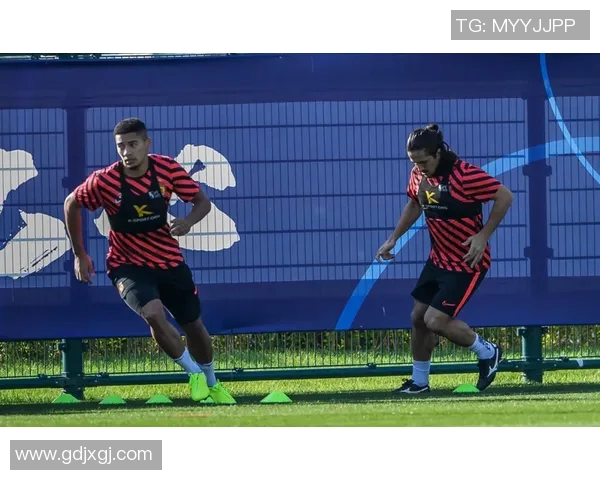 斯达与斯托曼的精彩对决揭示了足球战术的博弈与球员的个人魅力