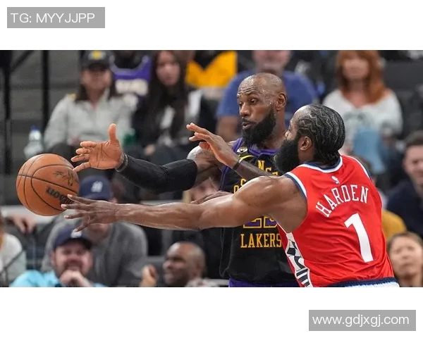 2015年湖人与快船激战回顾：洛杉矶德比的精彩瞬间与经典对决