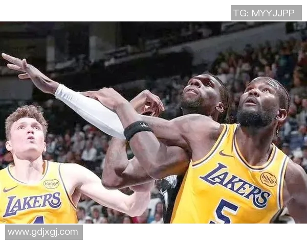 2020年NBA季后赛火箭与湖人对决的精彩回顾与分析