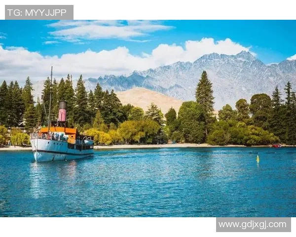 布莱克尼：探索这座小镇的历史魅力与自然风光之旅