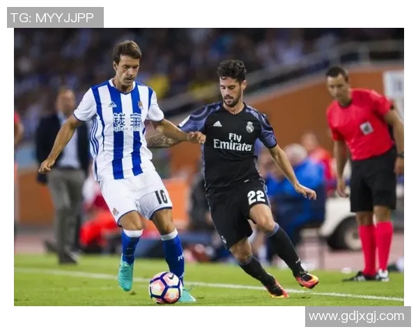 皇家社会与埃瓦尔精彩对决分析及比赛亮点回顾