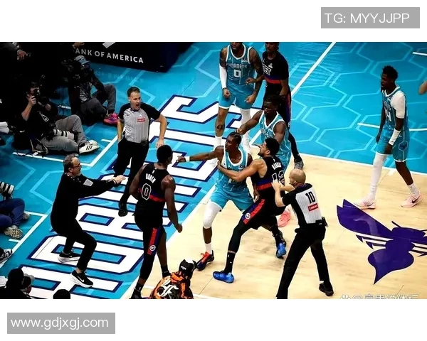 热火与黄蜂激战回放精彩瞬间重温赛场激情与对抗