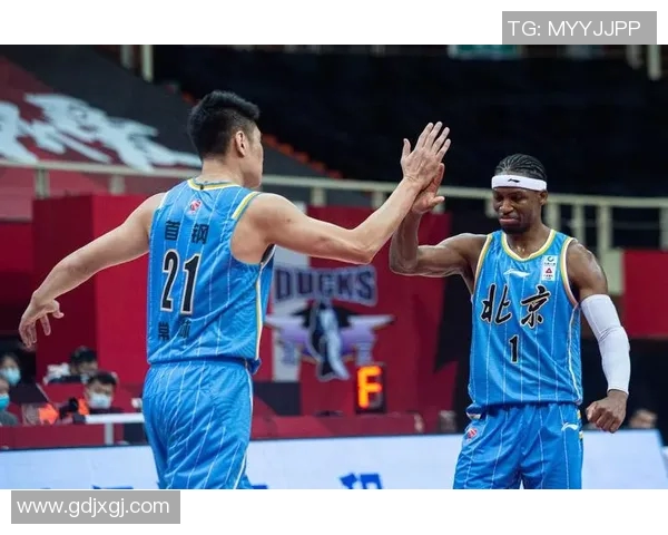 CBA北京队对阵吉林队全场直播精彩回顾与分析 CBA北京队对阵吉林队全场直播精彩回顾与分析