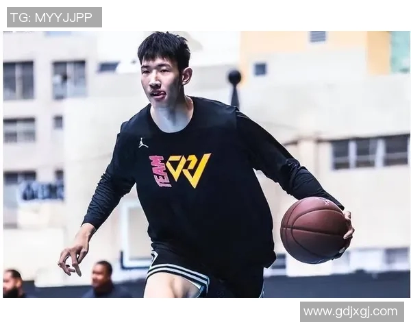 任骏飞:从青涩新星到篮球场上的领军人物的成长之路 任骏飞:从青涩新星到篮球场上的领军人物的成长之路