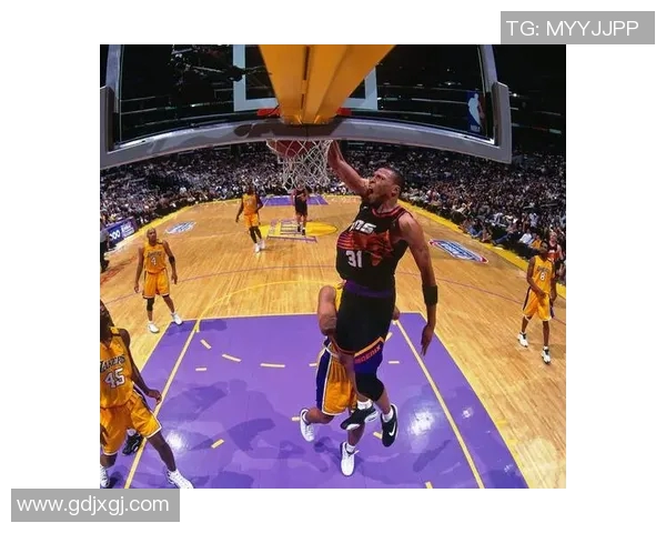 基德与纳什经典对决录像回顾篮球传奇的巅峰时刻 基德与纳什经典对决录像回顾篮球传奇的巅峰时刻