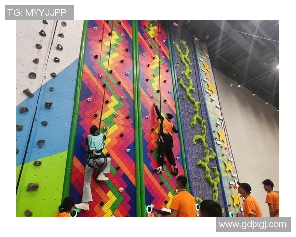 极限运动的魅力与挑战：深入了解上海极限运动队的技术与训练秘诀